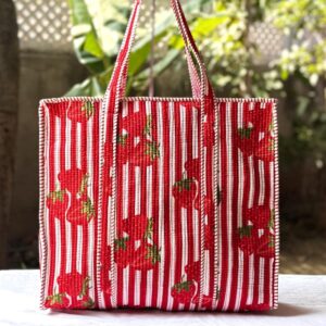 Large-shopping-tote-bag-with-zip-closure-handle-red-strawberry-fruit-print at YOD