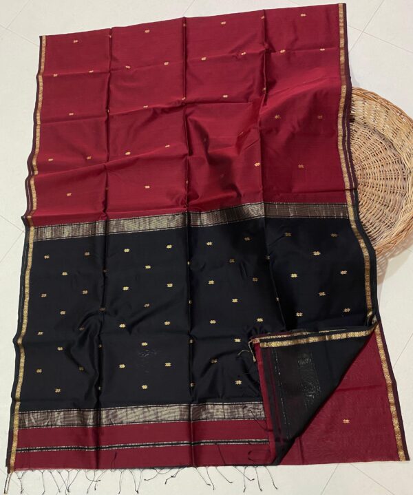 Dual Tone Maheshwari Silk Saree - Image 5